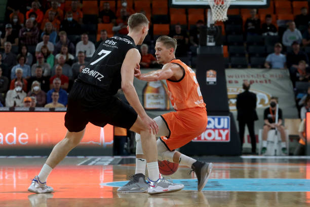 的攻击路线 的攻击路线