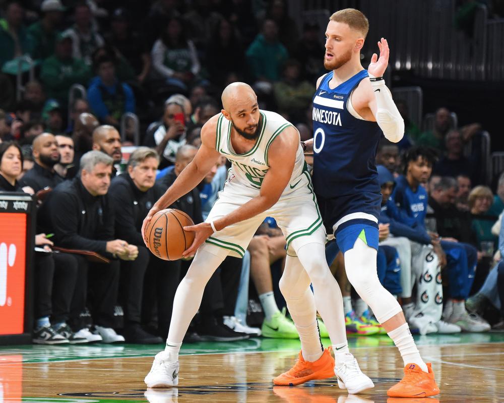 却通过篮球 却通过篮球