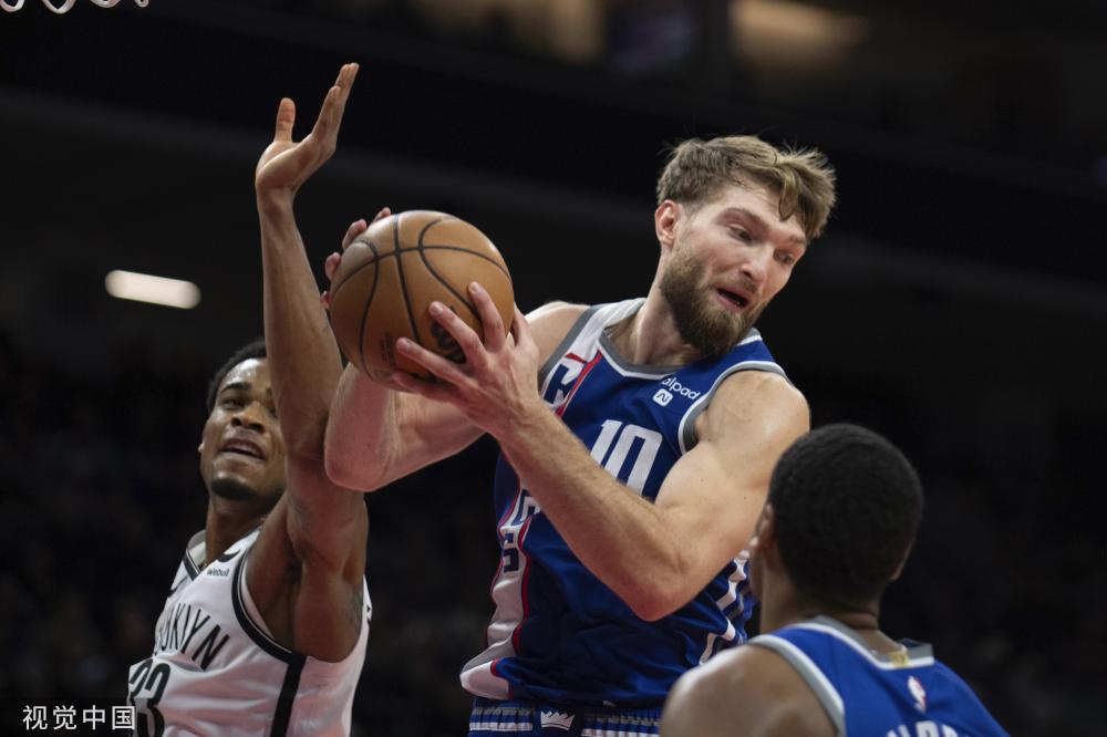 [欧冠]科曼传射助攻 格雷茨卡接球抽射破门.